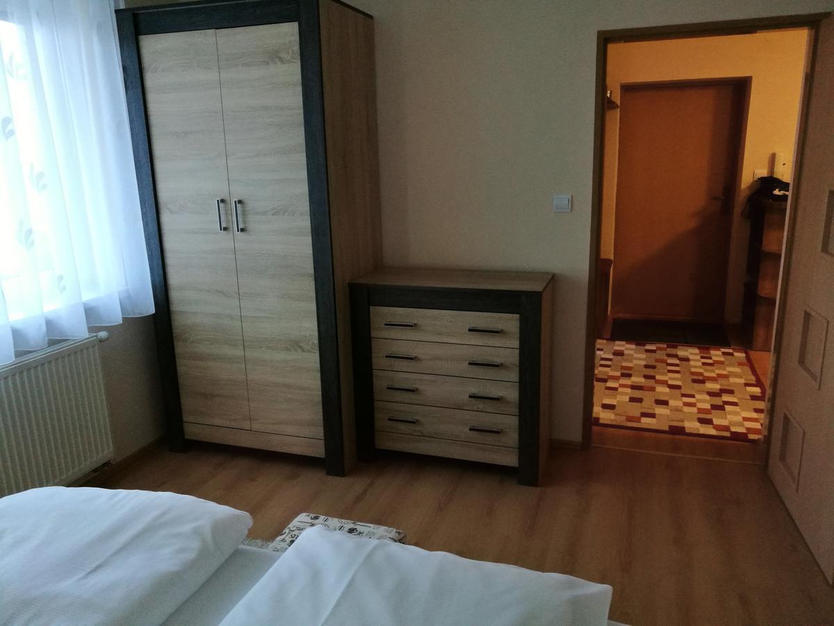 Apartment Pinewood *** Вышне-Ружбахи Экстерьер фото