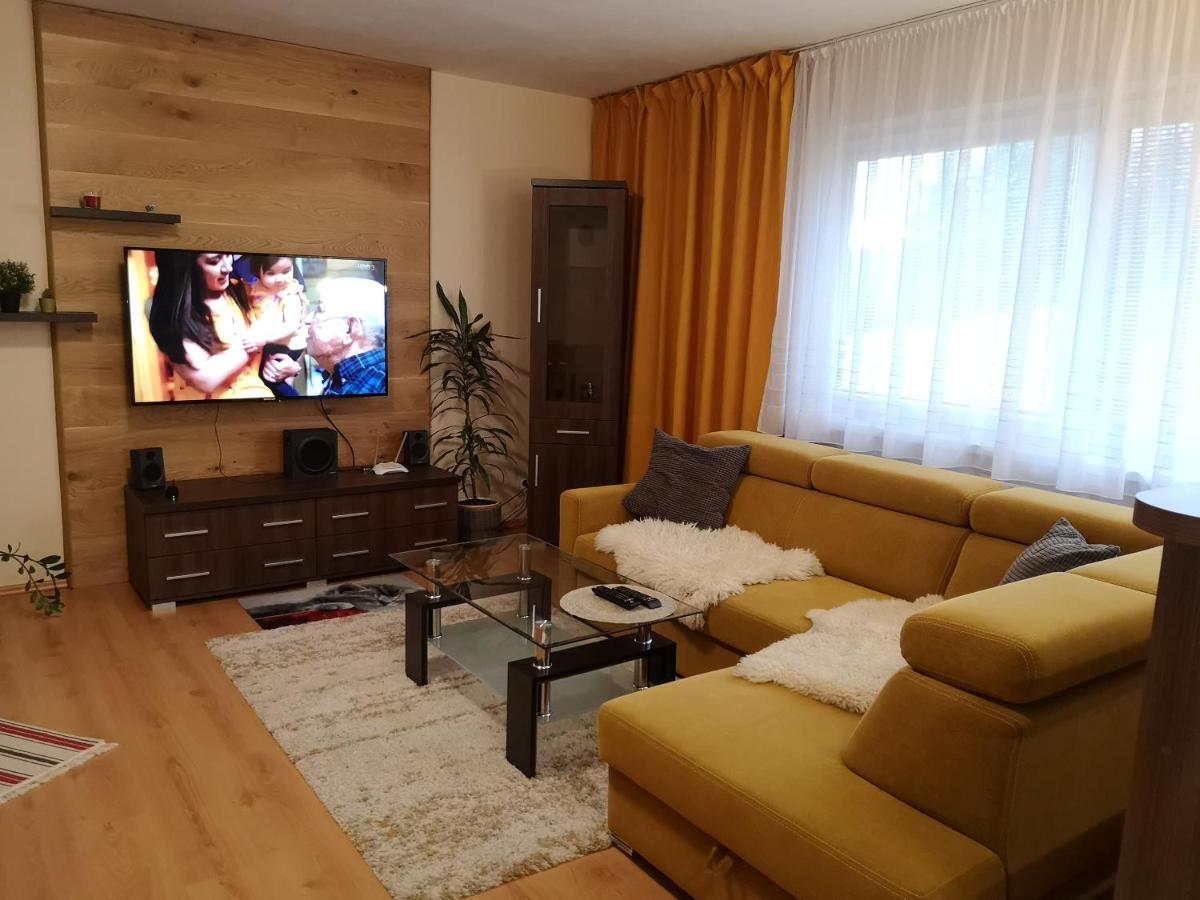 Apartment Pinewood *** Вышне-Ружбахи Экстерьер фото